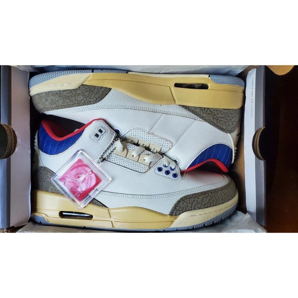 Air Jordan 3 Retro Seoul 2.0. Size 11